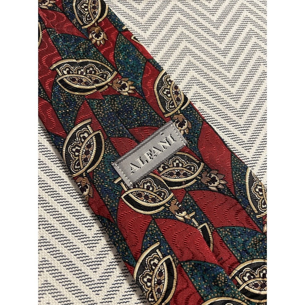 Vintage Alfani Geometric Paisley Pattern Print 100% Silk Tie Necktie Made Canada